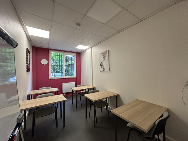 Salle n°3, salle de formation pour 5 à 6 personnes, Ellipse Formation, Paris 11e